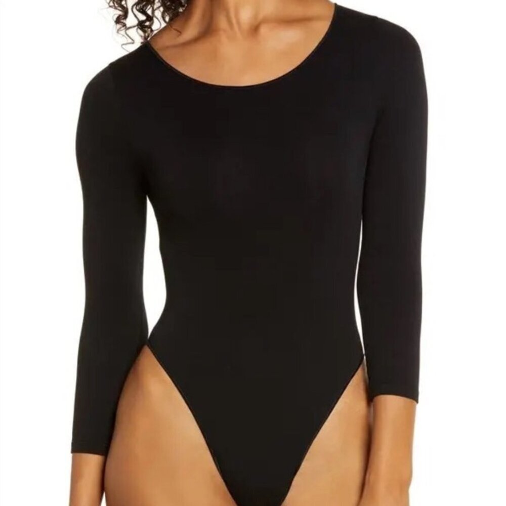 2/$30 NWT Natori Black Sccop Neck Bodysuit Large